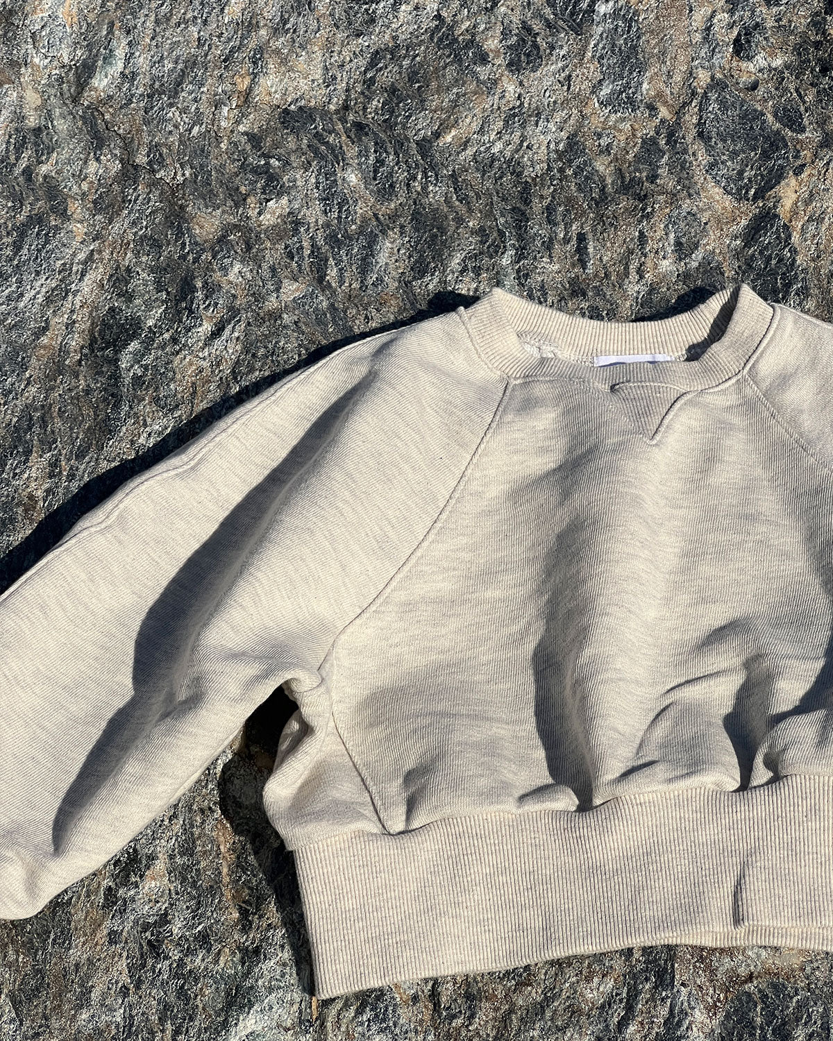 Raglan Sweatshirt - Light Grey